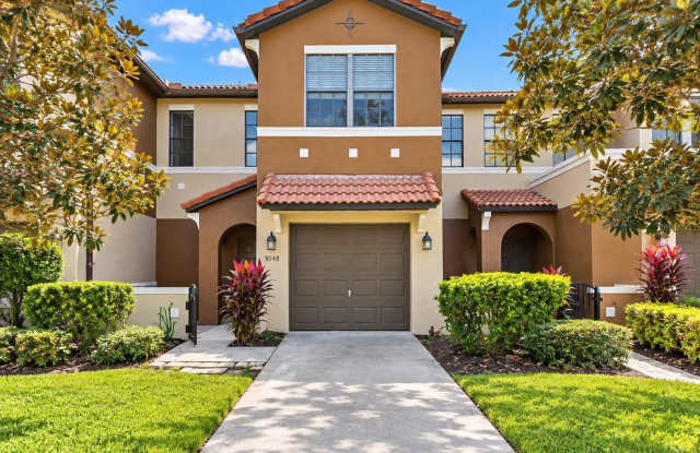 9548 BACCHUS Trail Gallery 1