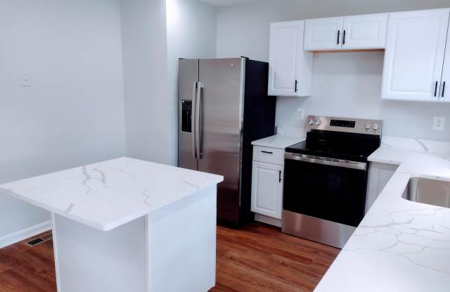 12707 DUCKETTOWN Road Gallery 4