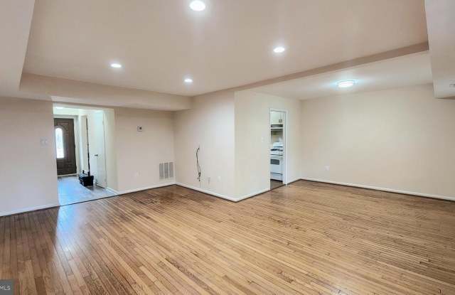 10823 BUCKNELL DR #30 Gallery 4