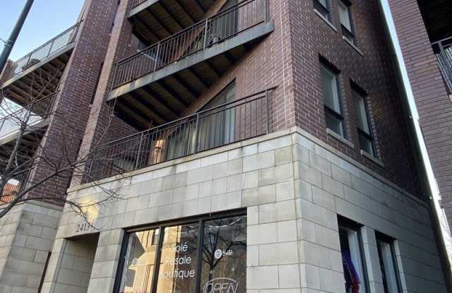 2413 W Madison Street photos photos
