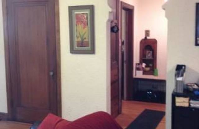 2330 E 13th Avenue Gallery 4