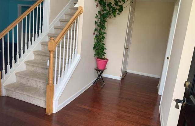 3385 Grove Meadows Cove Gallery 2