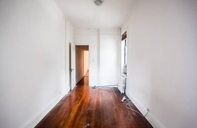 11 East 80th Street Gallery 4