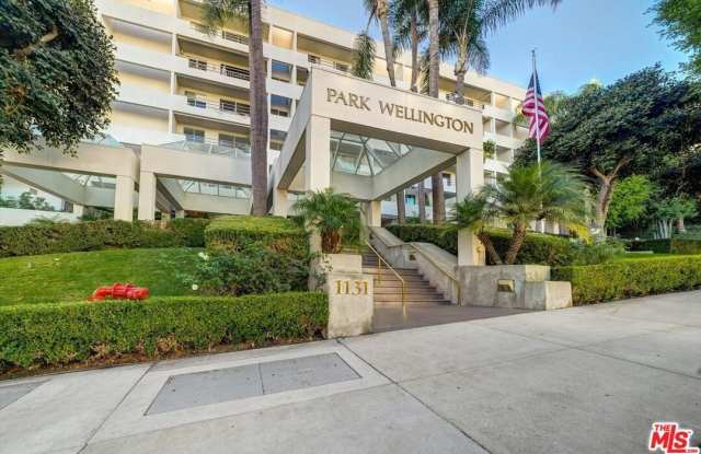 1131 Alta Loma Rd unit: 508 photos photos