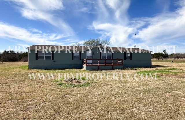 135 SE CR 3144 - Beautiful 4 Bedroom, 2 Bathroom Mobile Home in Corsicana, TX! (Mildred ISD) photos photos