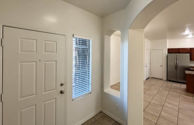 4939 W Beautiful Ln Gallery 4