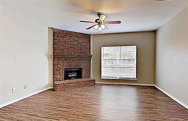 1716 Trinity Hill Gallery 3