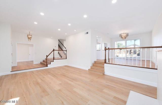 1738 Stoddard Avenue Gallery 4