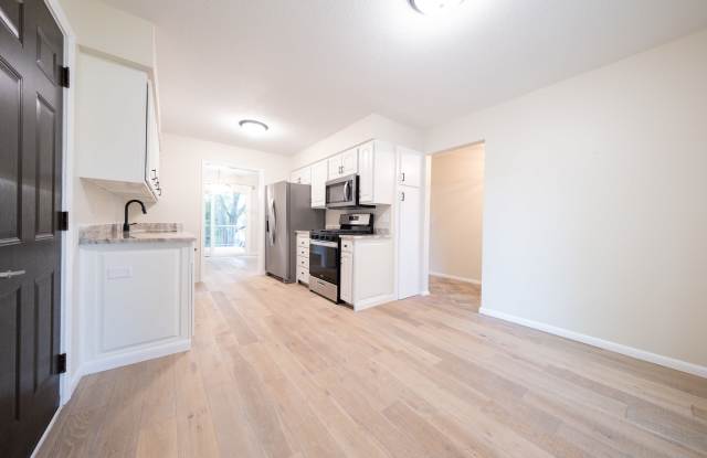 14200 Elgin Ct. Gallery 3