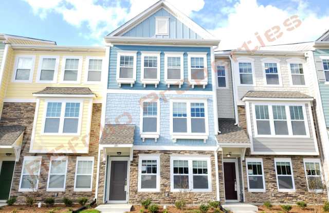 Beautiful Luxury 3 Story 3 Bedroom Townhome with 1st Floor Guest Suite, Attached 2 Car Garage, Community Pool and Fitness in Villages of Apex! Available Aug 7th! photos photos