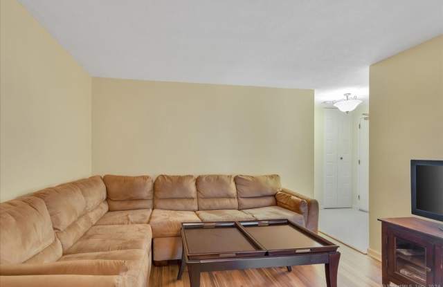 196 Burgundy Hill Lane Gallery 2