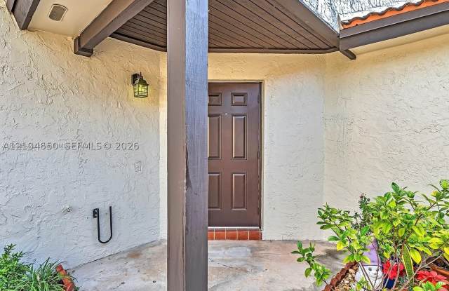 14945 SW 49th Ln Gallery 2