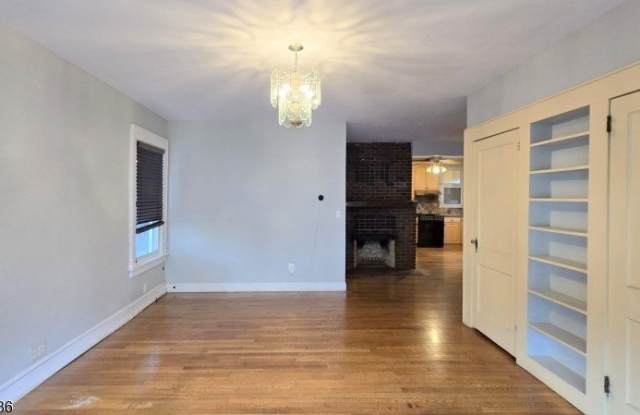 21 Gould Pl Gallery 3