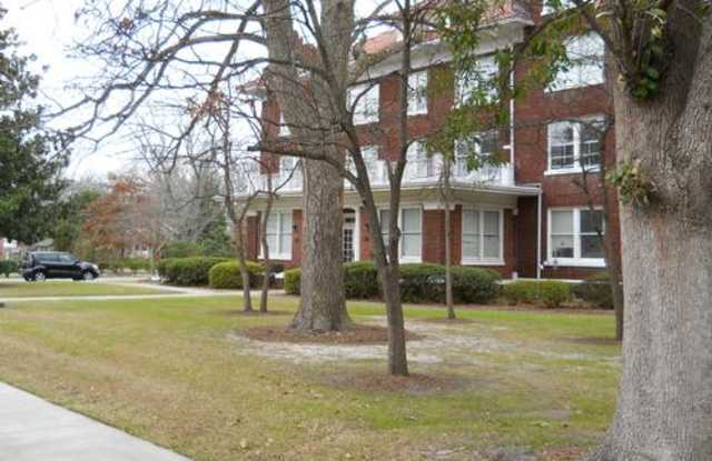 Baker House - Senior & Affordable Housing Gallery 3