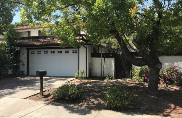 1127 Corrie Lane - 1127 Corrie Lane, Walnut Creek, CA 94597