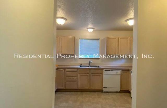 6698 NE Dogwood St. Gallery 4