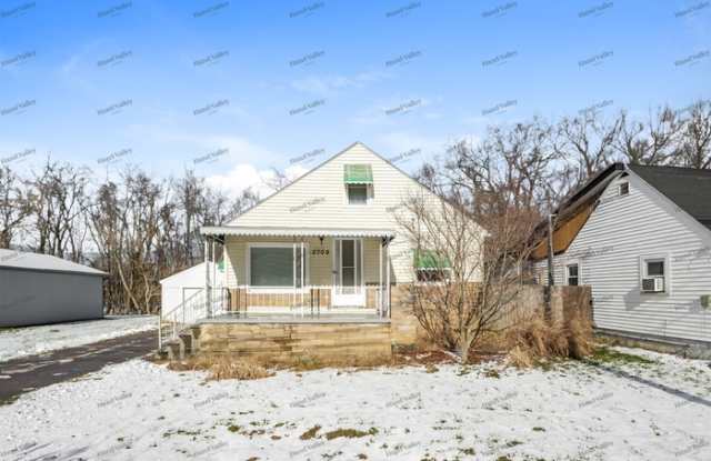 2709 Fackler Avenue photos photos