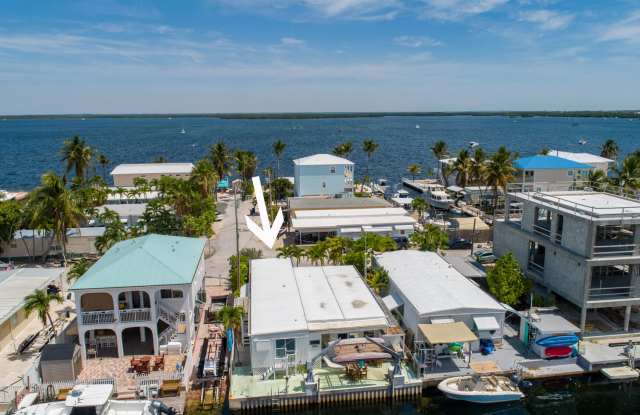 174 W Avenue C - 174 W C Avenue, Key Largo, FL 33037