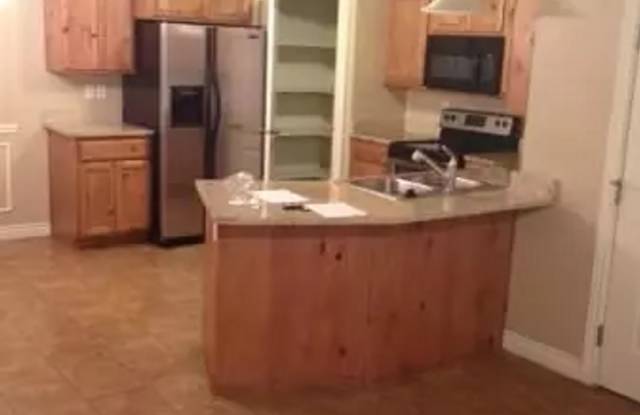 661 S 2220 W #104 Gallery 2