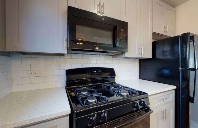 Harrison Apartments Gallery 4
