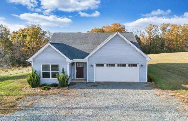 375 Kemp Ford RD - 375 Kemp Ford Road, Union Hall, VA 24176