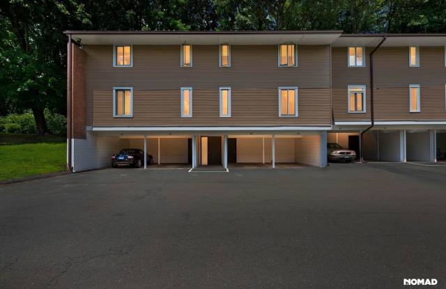 Charming 2BR Condo in Unionville photos photos