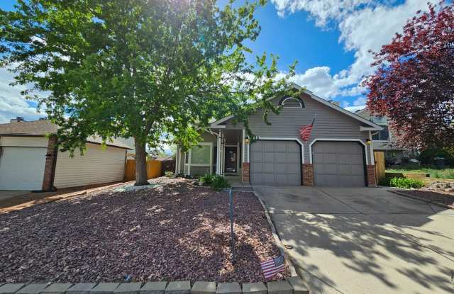 Charming 3 Bed, 2 Bath Home with Modern Comforts  Low-Maintenance Yard! photos photos