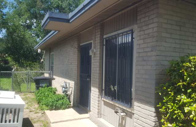 647 Morningview Drive Gallery 2