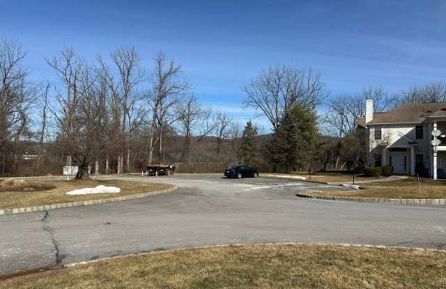 646 Honeybrook Cir Gallery 4