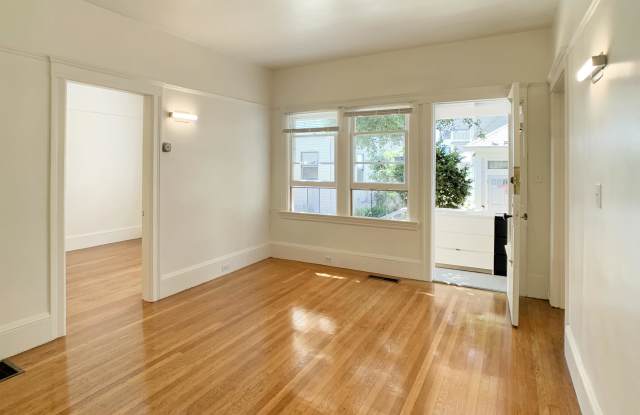 2423 Durant Ave Unit B photos photos