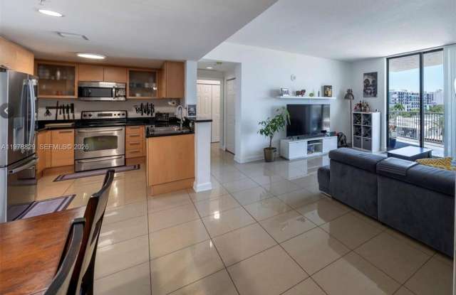 140 S Dixie Highway 719, Hollywood, FL 33020 - 140 South Dixie Highway, Hollywood, FL 33020