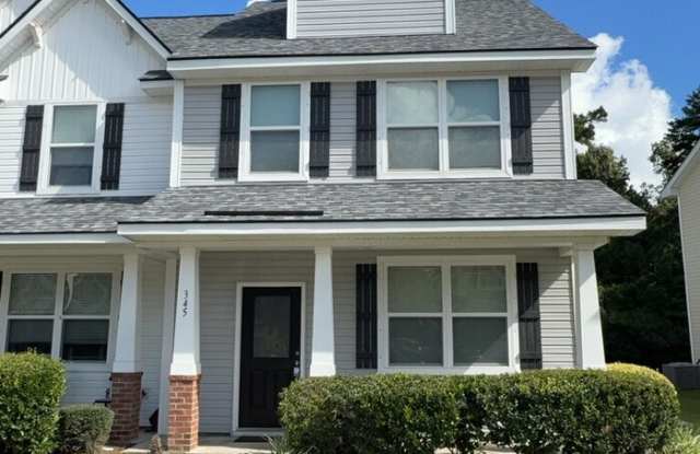 345 Flyway Road Gallery 1