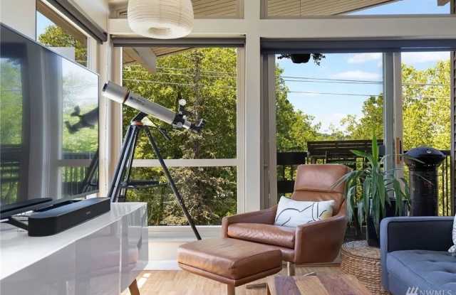3608 14th Ave W photos photos