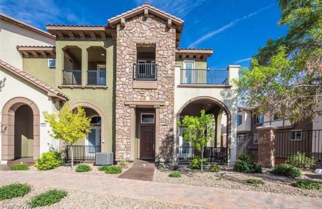 15 Via Di Vita photos photos