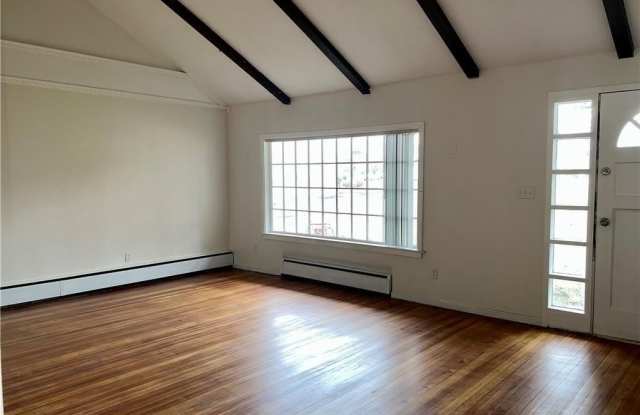 39 Waterbury Road Gallery 3