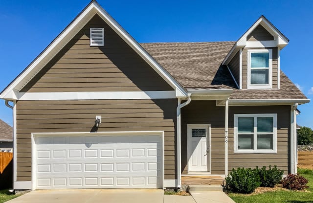 709 Ellie Dr - 709 Ellie Dr, Nashville, TN 37115