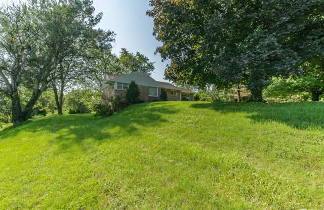 18485 Ridge Road photos photos