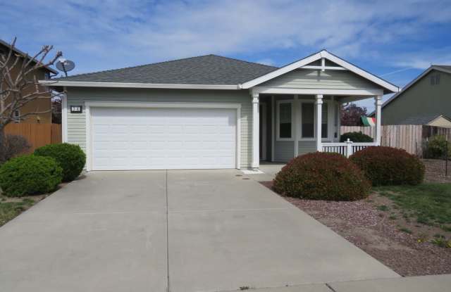 Beautiful 3 bedroom 2 bath coming soon in Orland! photos photos