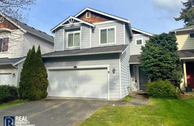 3BR Silver Creek Home w/ Loft, Fireplace & 2-Car Garage!! photos photos