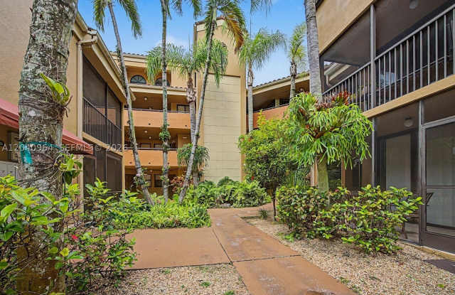 15575 Miami Lakeway N Gallery 1
