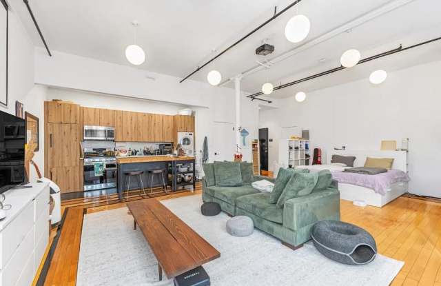 308 Graham Avenue Gallery 2