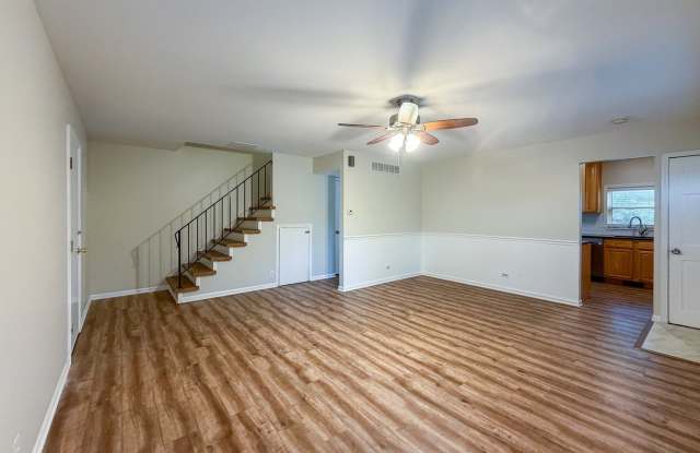 2436 Devonshire Court Gallery 3