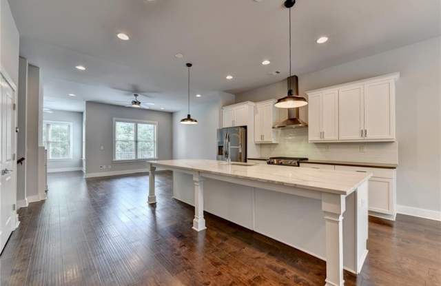 6097 Boylston Drive Gallery 3