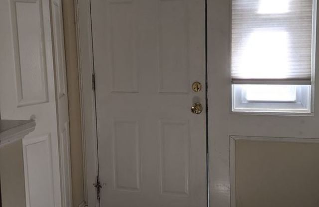 15 Monticello Street Gallery 2