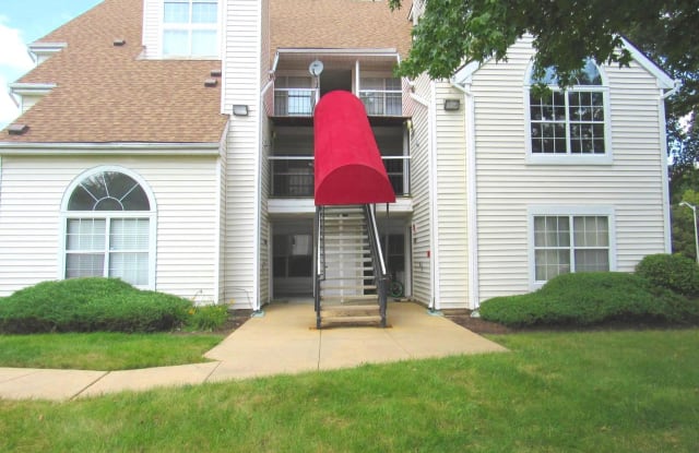 1117 BAYBURY CT #301 - 1117 Baybury Court, Lake Arbor, MD 20721