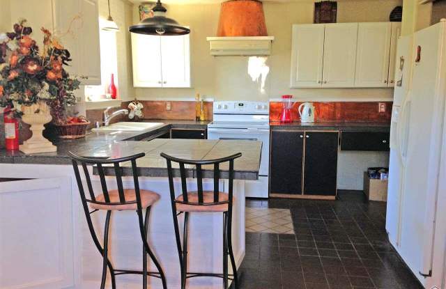 1332 BRIARRIDGE DR - 1332 Briarridge Drive, Village St. George, LA 70810