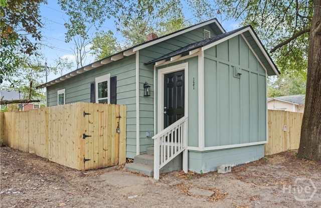 121 W 61 Street photos photos