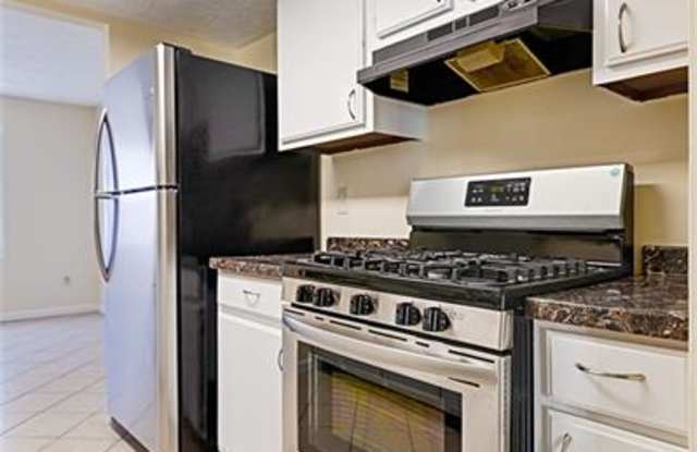 1712 Nappa Valley Court SE Gallery 4