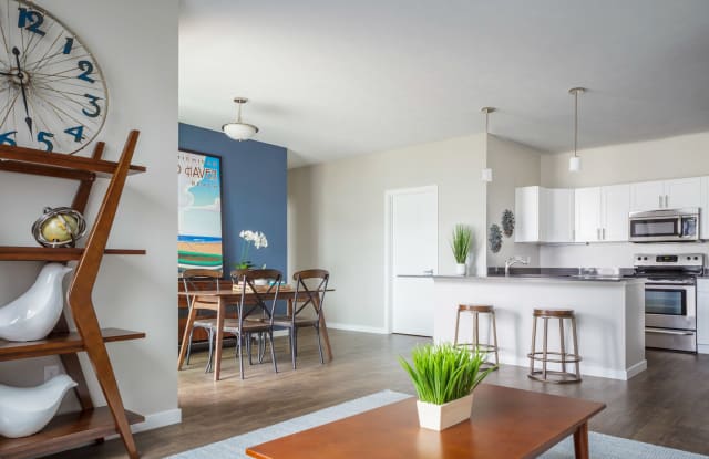 Piper Lakes Apartment Homes photos photos