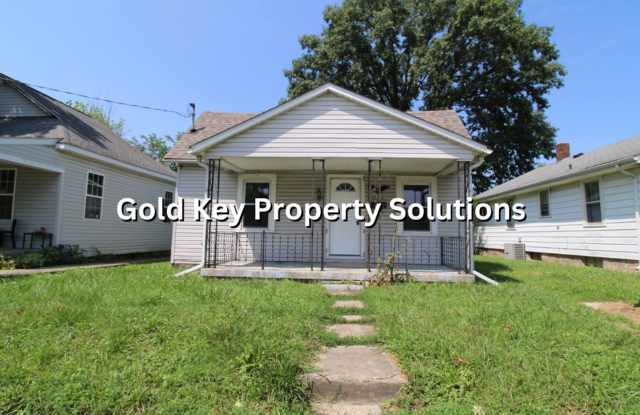 2 BR 1 BA House with New Carpet and Paint (NO SECTION 8) photos photos
